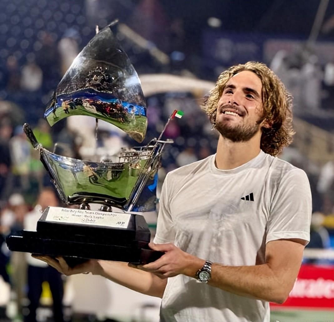 开云体育登录-包含美国网球队逆转世界网球队，西西帕斯关键制胜的词条