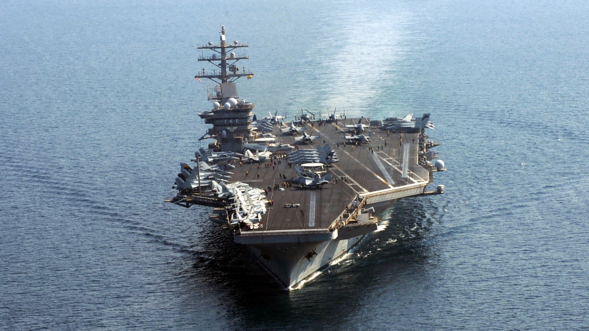 北欧风暴与曼城之星，足球之夜的双重交响