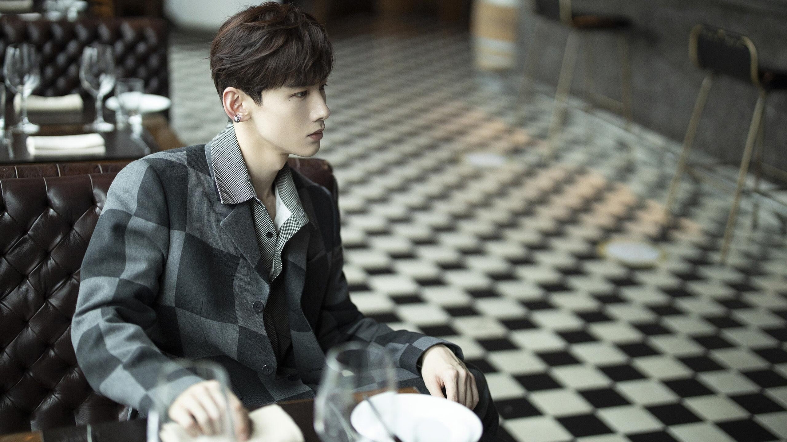 银箭之下,雷诺鏖战跃马,汉密尔顿的绝对领域