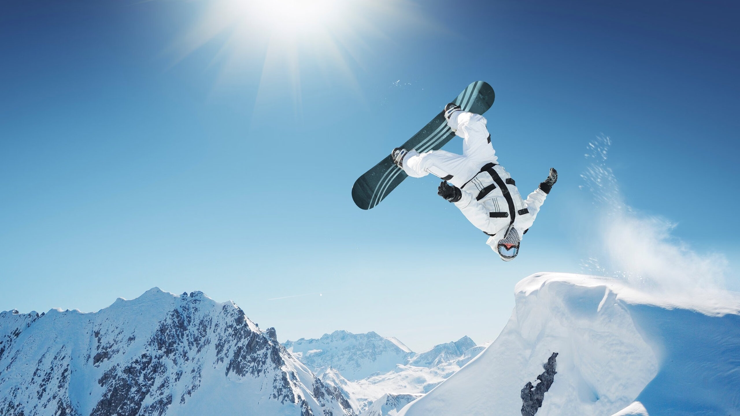 法拉利压倒性屠戮,维斯塔潘的独舞,一场超越胜负的赛道哲学