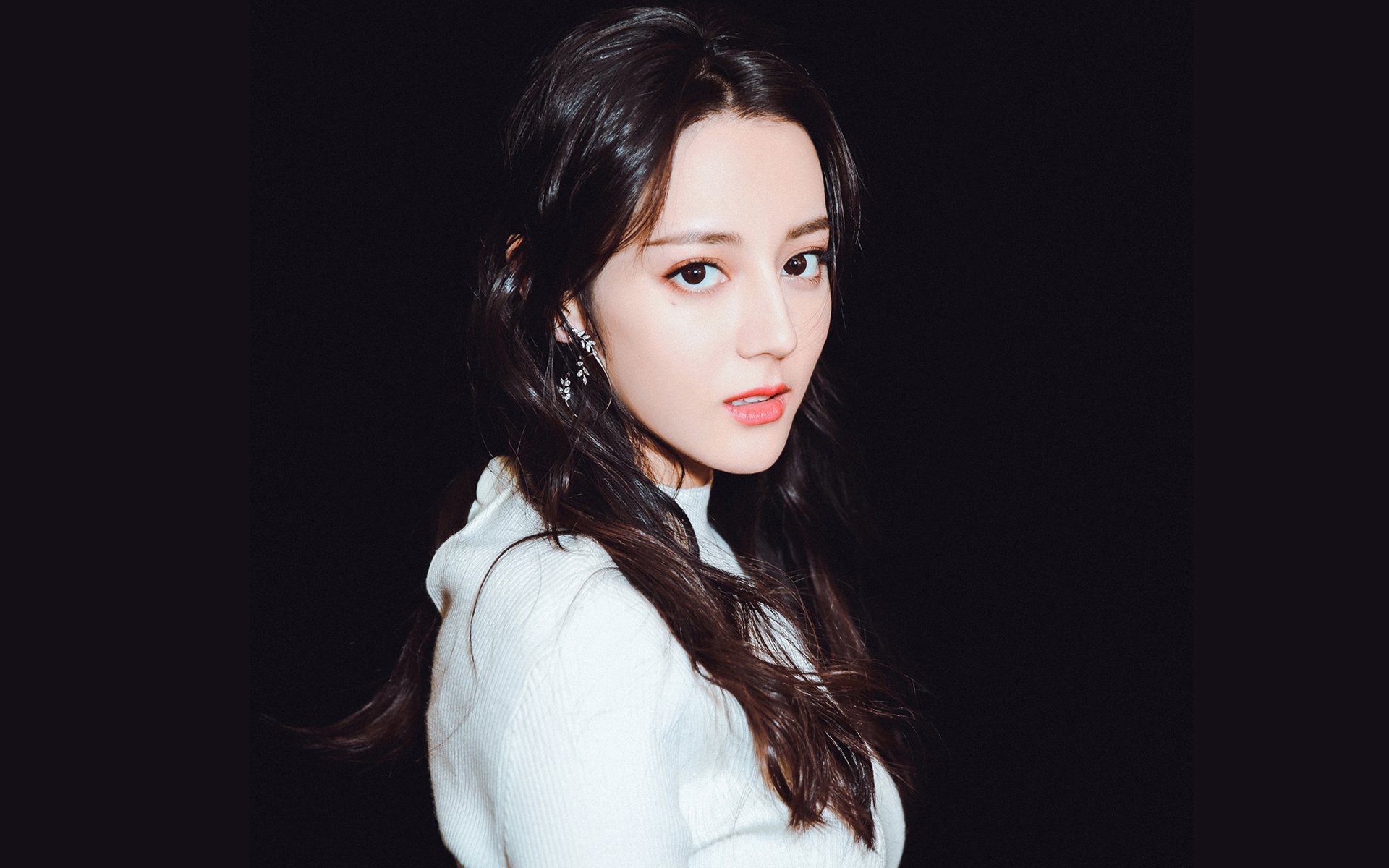 开云体育入口-穿越时空的统治力，切特在F1新赛季揭幕战接管比赛，猛龙加时取胜火箭