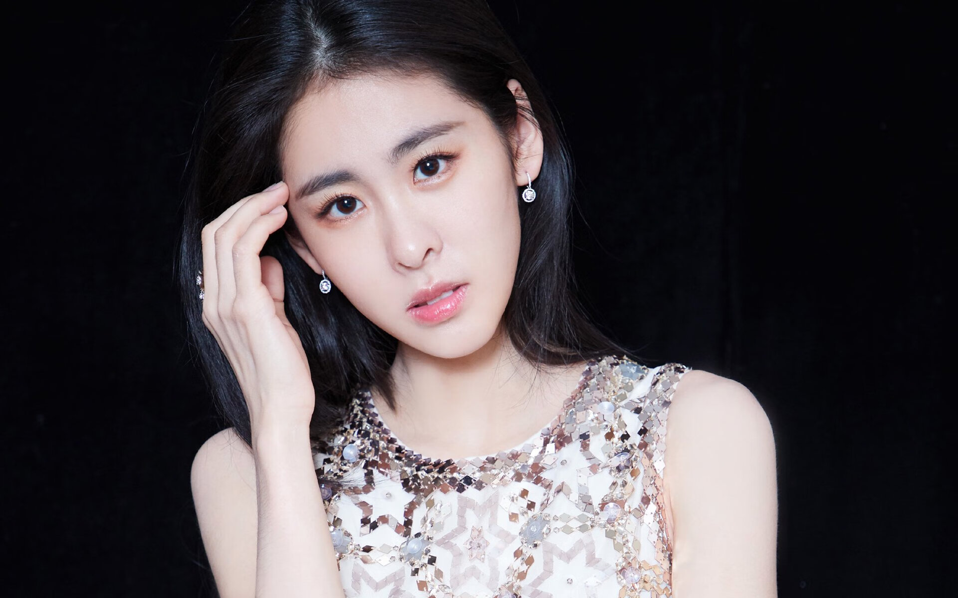 黑马铁蹄踏碎星辰，摩纳哥如何将葡萄牙豪门踢下神坛