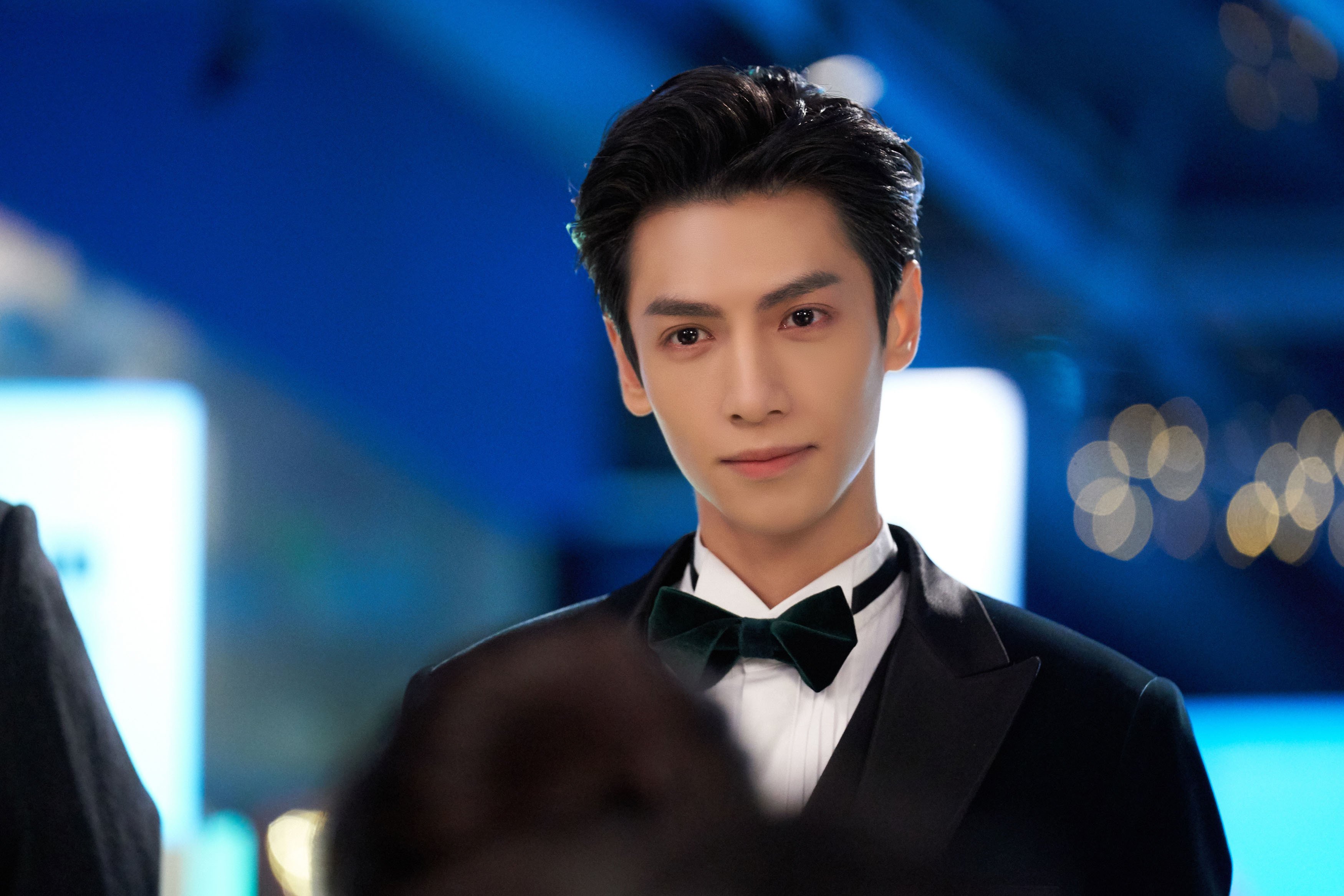 孤星映夜，血战七番