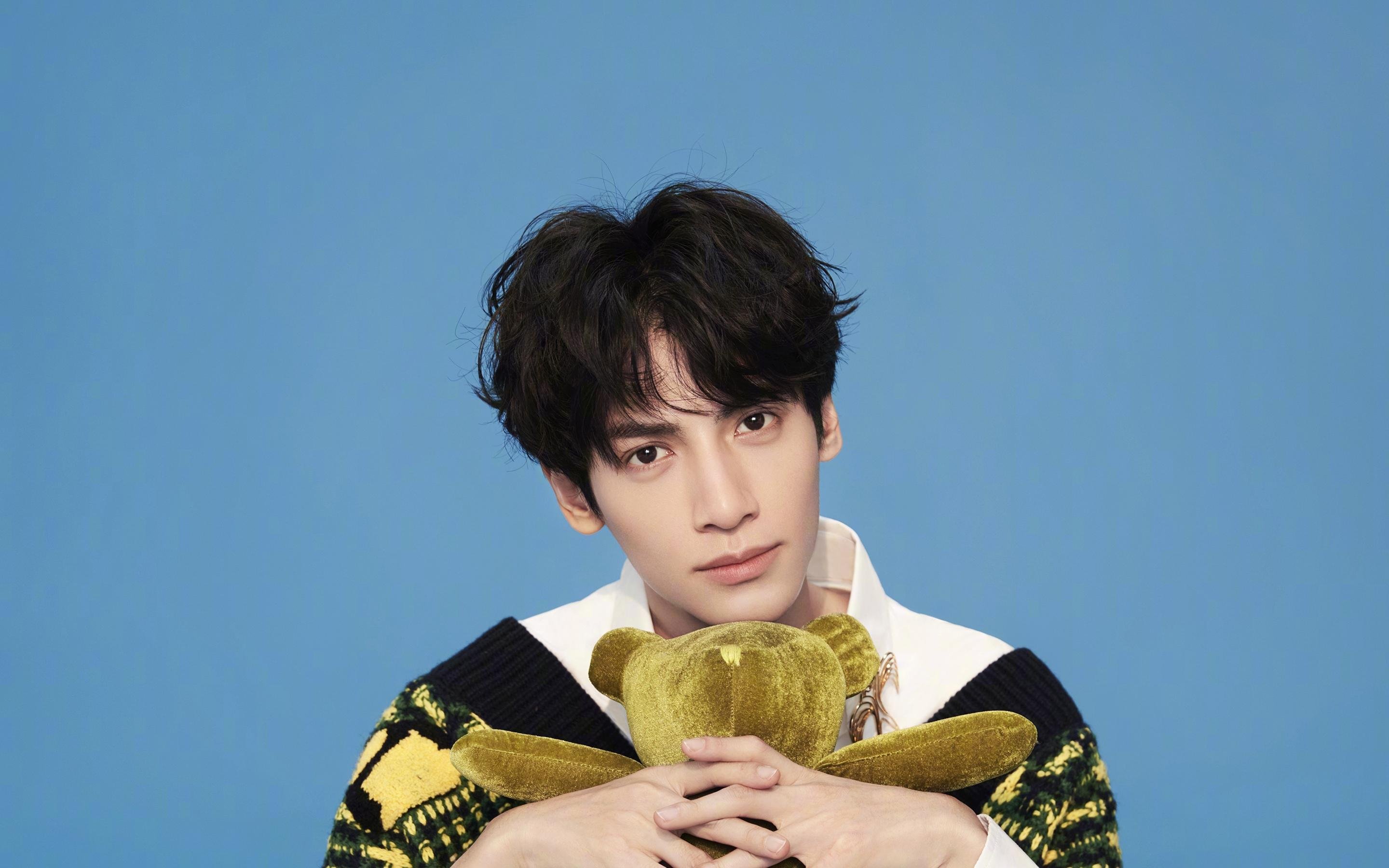 永恒只在那一秒，巴斯托尼将时间劈成两半的铲断